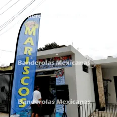 banderas publicitarias y promocionales personalizadas para mariscos restaurantes hechas en banderolas mexicanas