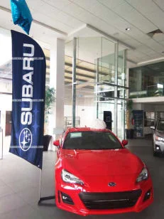 banderas publicitarias y promocionales personalizadas para subaru mexico hechas en banderolas mexicanas