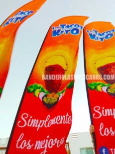 banderas publicitarias y promocionales personalizadas para tacos del tio keto hechas en banderolas mexicanas