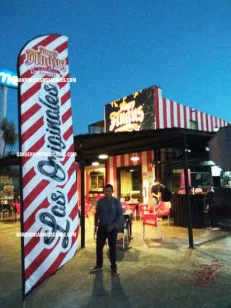 banderas publicitarias y promocionales personalizadas para hamburguesas angry angus hechas en banderolas mexicanas