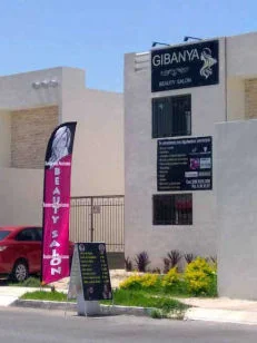 banderas publicitarias y promocionales personalizadas para barbería hechas en banderolas mexicanas