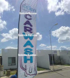 banderas publicitarias y promocionales personalizadas para carwash hechas en banderolas mexicanas
