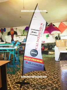 banderas publicitarias y promocionales personalizadas para gimnasio hechas en banderolas mexicanas