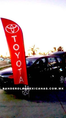 banderas publicitarias y promocionales personalizadas hechas en banderolas mexicanas